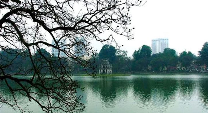 The Ghost Bride of Hoan Kiem Lake: A Vietnamese Urban Legend
