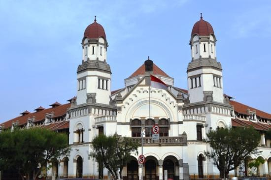 photo Lawang Sewu Semarang legend